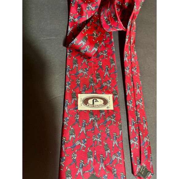Bert Pulitzer Red Silk football Tie – 100% Silk, Made in USA – Sports Pattern - Picture 4 of 4